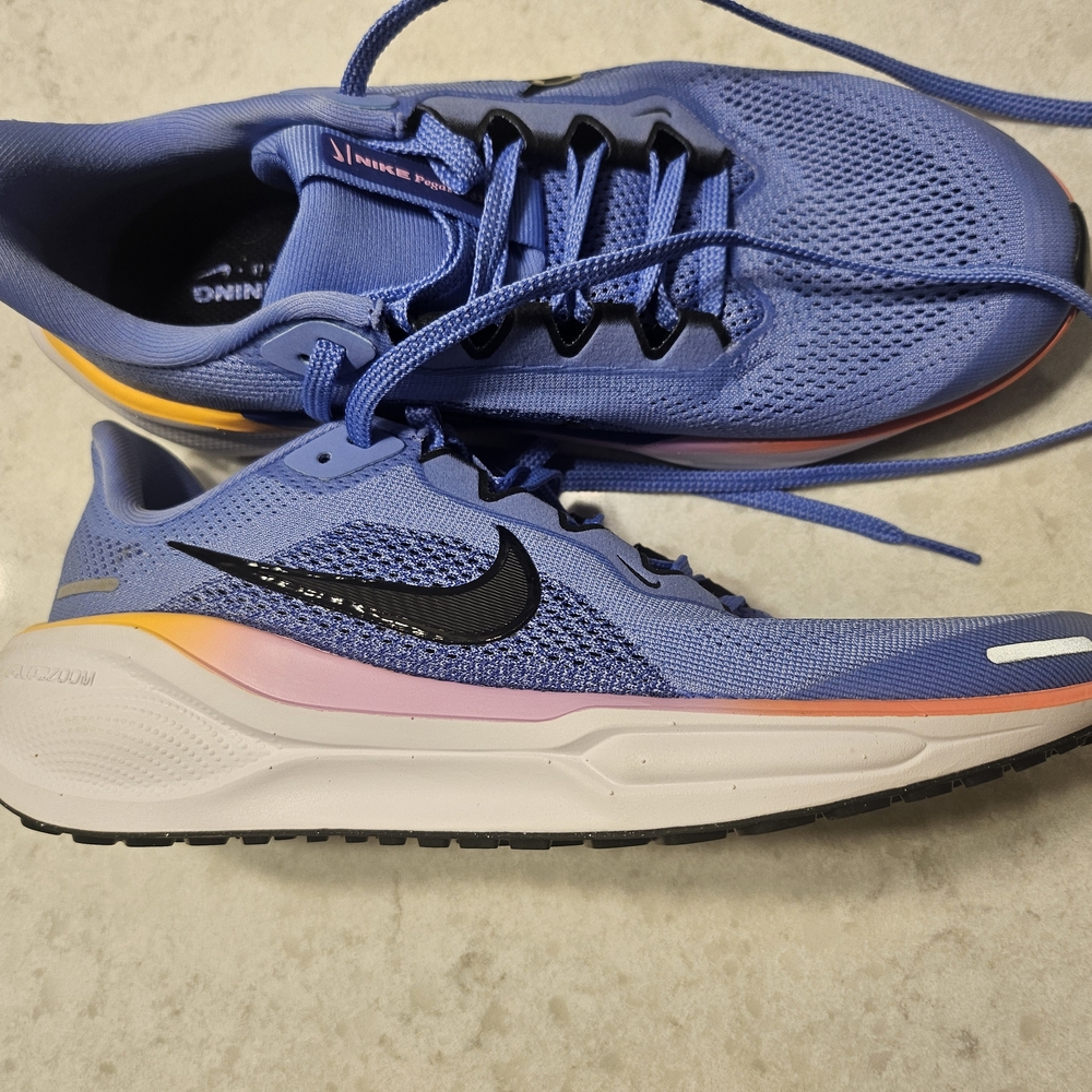 Nike Blue and Pink Athletic Shoes with Cushioned Midsole